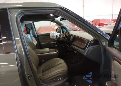 2022 Rivian R1T Launch Edition from USA, damaged, VIN 7FCTGAALXNN004908